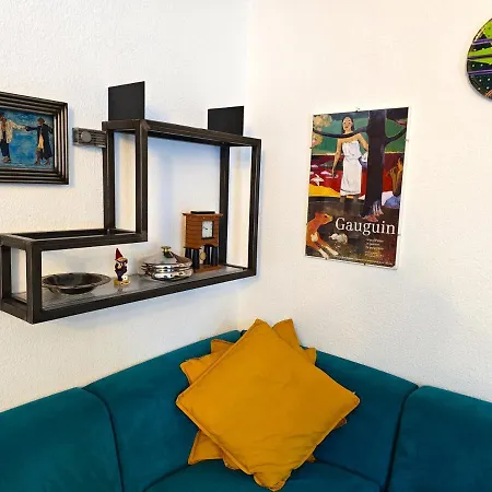 Apartment Out Finish R19 *